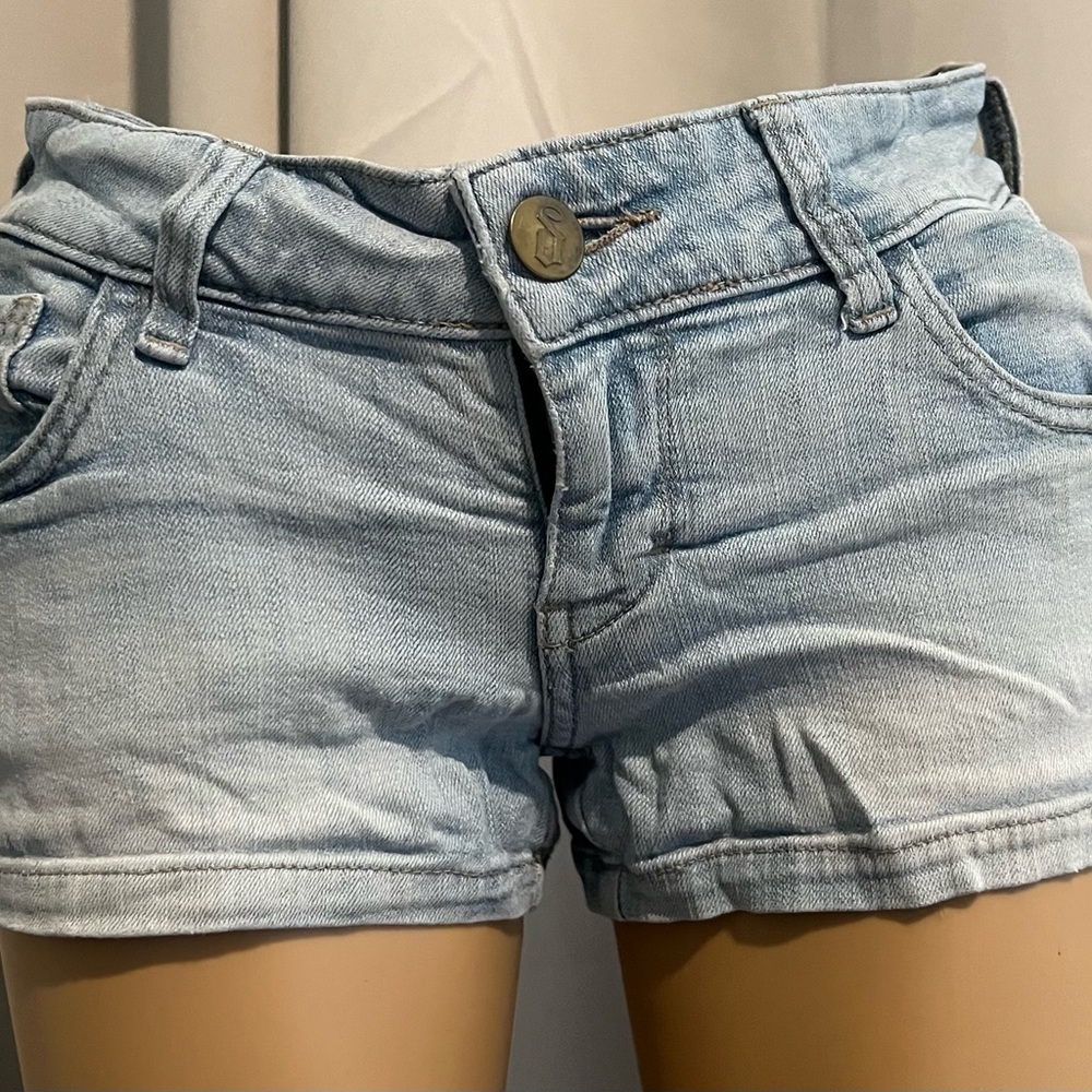 Decree Dirty Wash Jean Shorts
